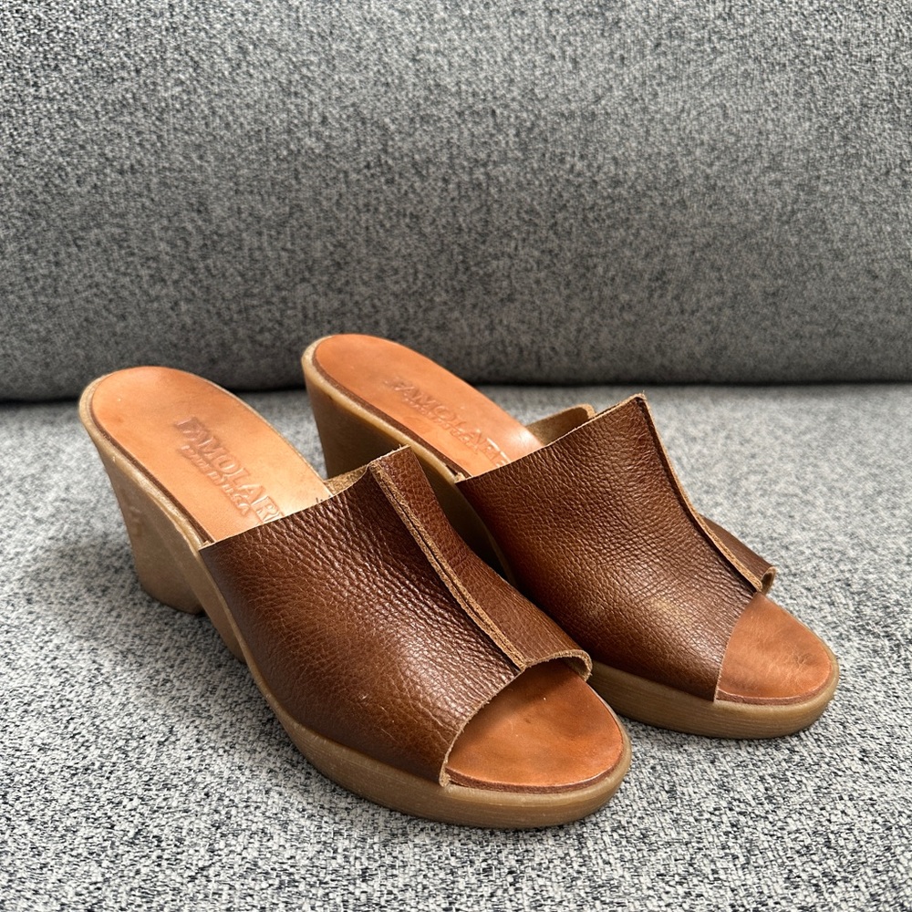 Vintage brown leather wedge heel sandal
